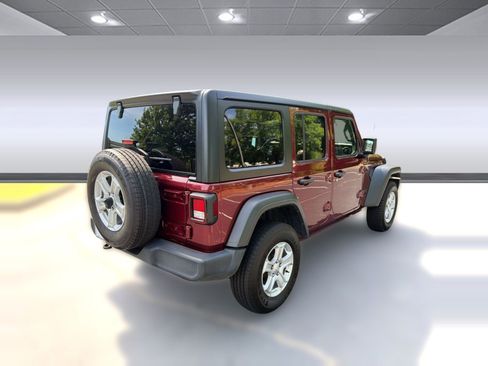 Used 2022 Jeep Wrangler Unlimited Sport AWD/4WD image 9