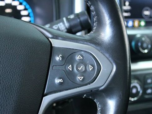 Used 2020 Chevrolet Colorado LT w/ LT Convenience Package AWD/4WD image 15