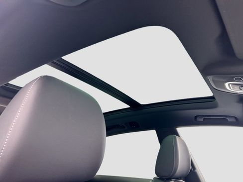 Certified 2025 Audi Q8 Premium Plus w/ Premium Plus Package image 17