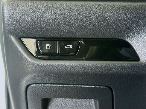 Used 2024 Lexus NX 250 FWD image 17