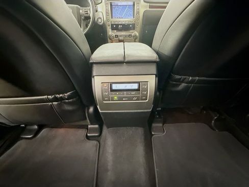 Used 2017 Lexus GX 460 Premium w/ Premium Package image 26