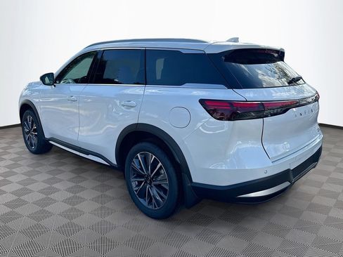 Certified 2026 INFINITI QX60 Luxe w/ Cargo Package FWD image 8