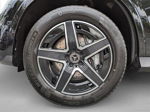 Used 2026 Mercedes-Benz GLC 300 image 9