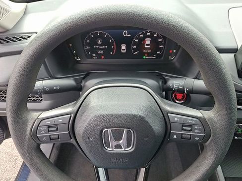 Used 2025 Honda Accord SE image 20