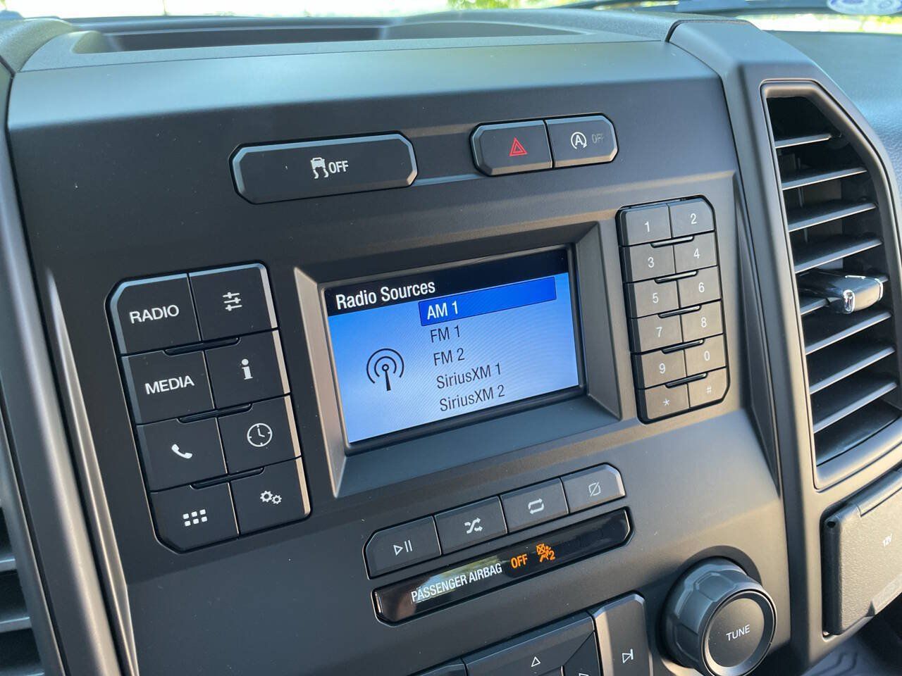Used 2019 Ford F150 XL w/ Equipment Group 101A Mid RWD image 63
