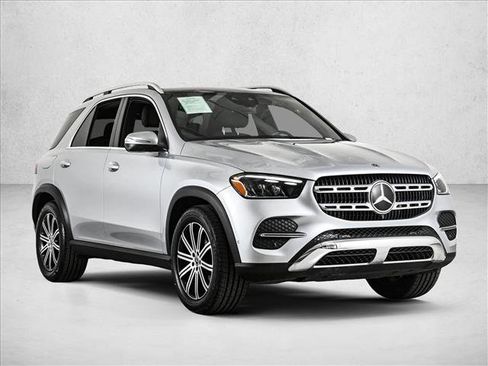 Certified 2025 Mercedes-Benz GLE 350 4MATIC w/ 3rd Row Seat Package image 3