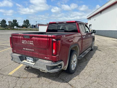 Used 2021 GMC Sierra 1500 SLT w/ SLT Premium Package AWD/4WD image 8