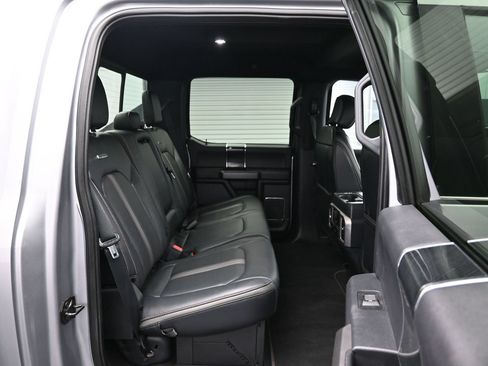 Used 2022 Ford F350 Platinum w/ Tremor Off-Road Package AWD/4WD image 12