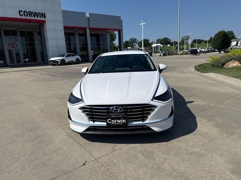Used 2023 Hyundai Sonata SE FWD image 10