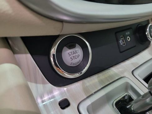 Used 2018 Nissan Murano SL image 28