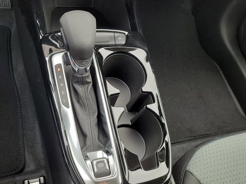 New 2026 Chevrolet Trax LT w/ LT Convenience Package image 20