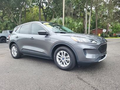 Used 2022 Ford Escape SE w/ Convenience Package