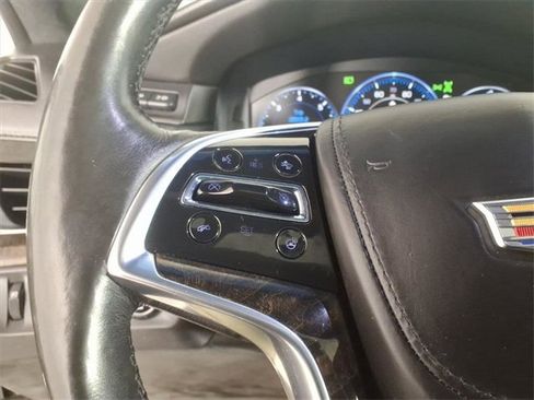 Used 2015 Cadillac Escalade ESV Platinum image 31