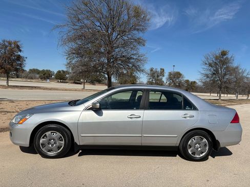 Used 2006 Honda Accord LX image 4