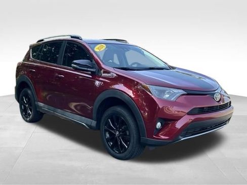 Used 2018 Toyota RAV4 Adventure AWD/4WD image 8
