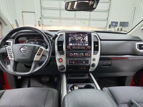 Used 2021 Nissan Titan SV w/ SV Convenience Package AWD/4WD image 24