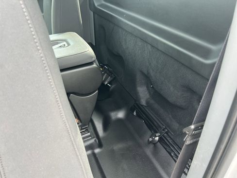 Used 2022 Chevrolet Silverado 1500 W/T w/ WT Value Package image 32