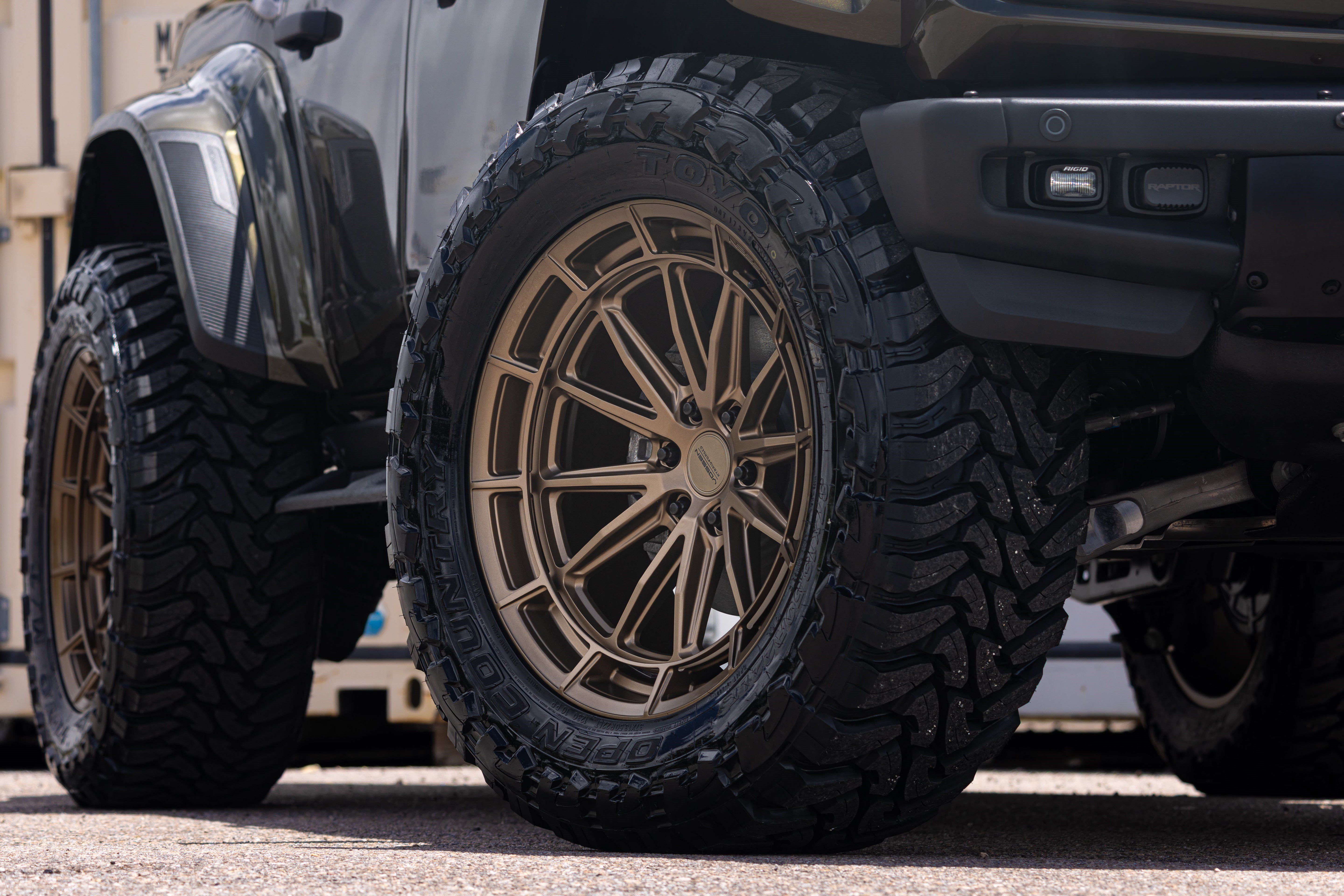 New 2026 Ford Bronco Raptor AWD/4WD image 22