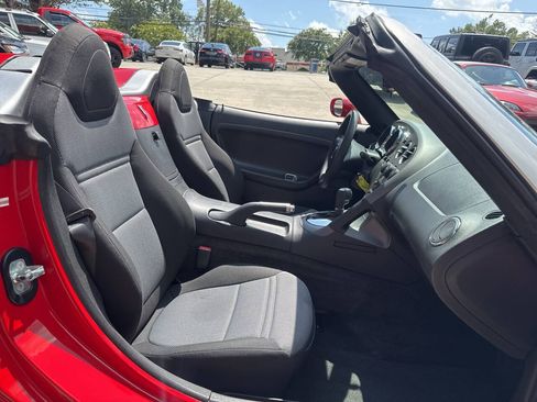 Used 2008 Pontiac Solstice Convertible w/ Preferred Package RWD image 15