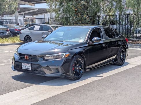 Used 2024 Honda Civic Sport image 2