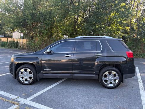Used 2014 GMC Terrain SLT w/ LPO, Protection Package AWD/4WD image 8