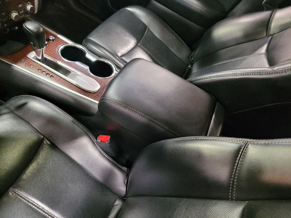 Used 2017 Nissan Pathfinder Platinum w/ Family Entertainment Package FWD image 26