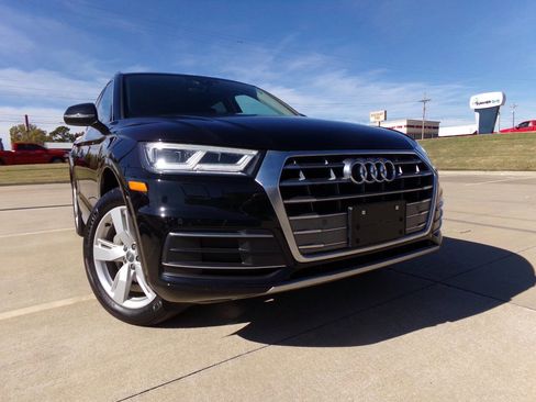 Used 2019 Audi Q5 2.0T Premium Plus w/ Premium Plus Package image 12