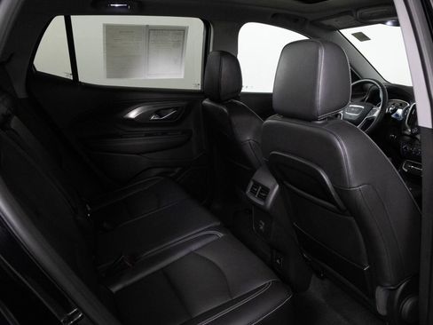 Certified 2023 GMC Terrain SLT image 37