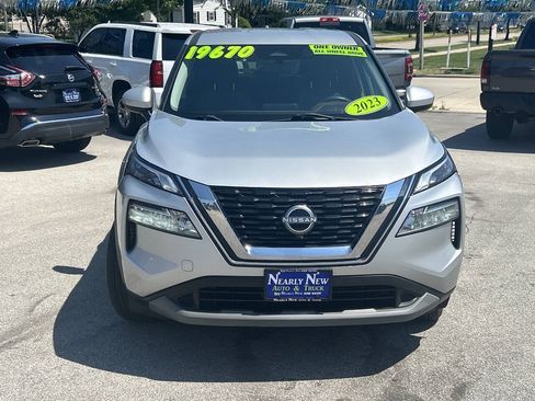 Used 2023 Nissan Rogue SV AWD/4WD image 8