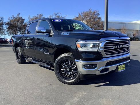 Used 2024 RAM 1500 Laramie image 2