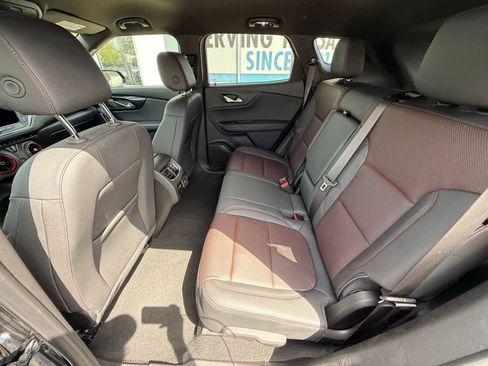 Used 2025 Chevrolet Blazer RS FWD image 14
