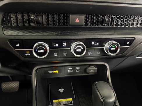 Used 2024 Honda CR-V Sport-L image 14