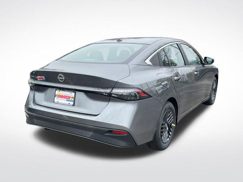 New 2026 Nissan Sentra SV w/ Floor Mat Package FWD image 5