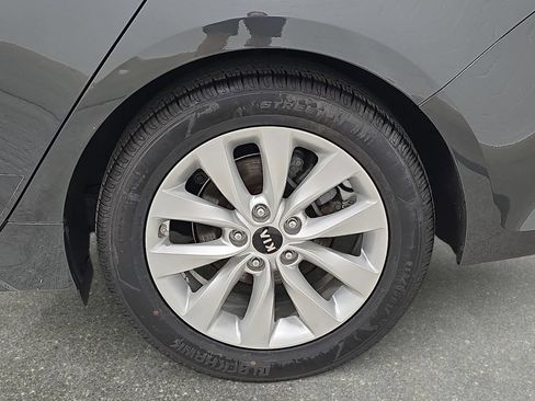 Used 2016 Kia Optima EX FWD image 31