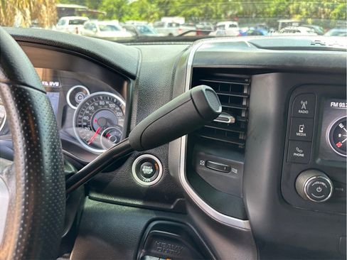 Used 2023 RAM 2500 Big Horn AWD/4WD image 27
