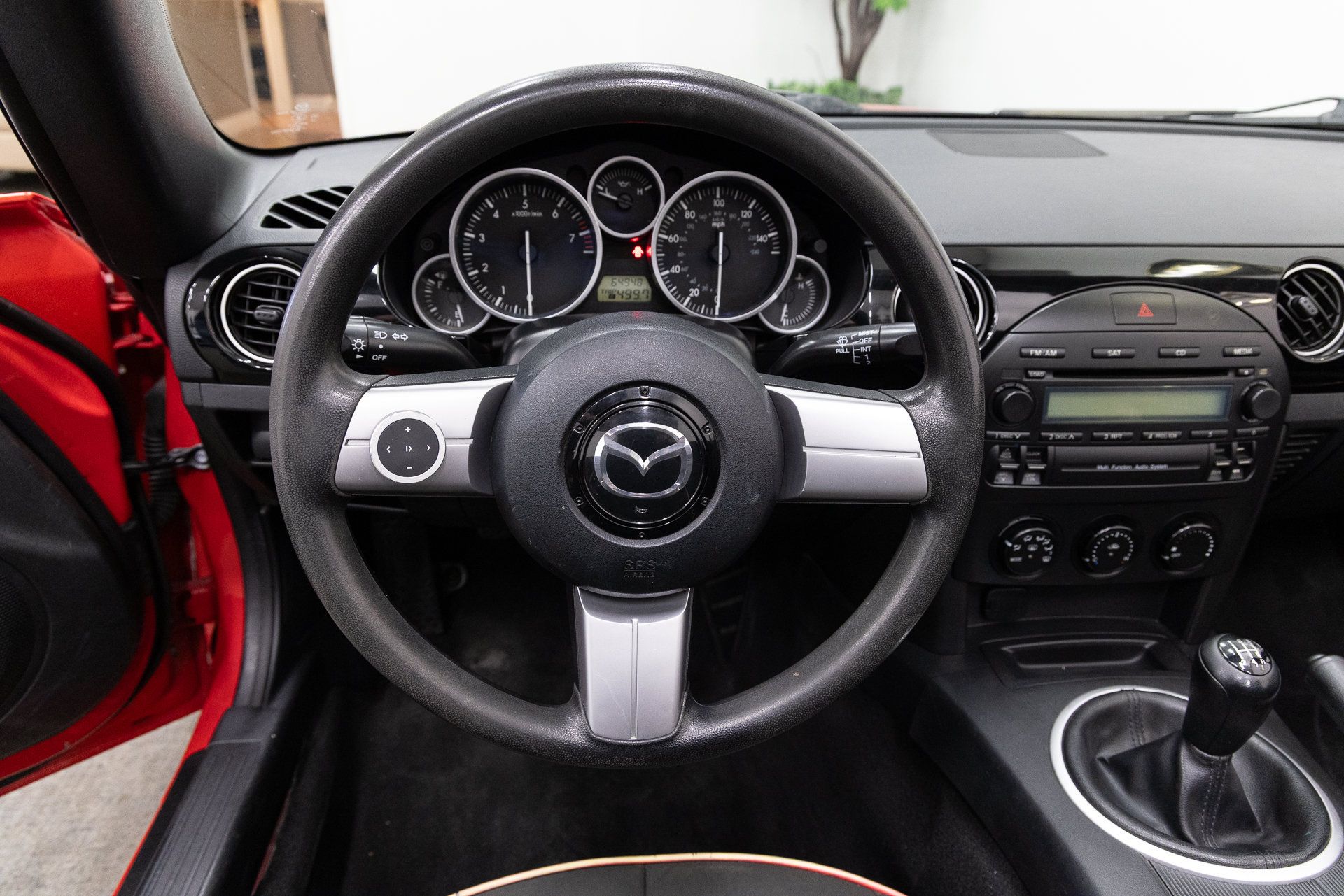 Used 2007 MAZDA MX-5 Miata SV RWD image 14