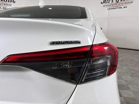 Used 2024 Honda Civic Touring image 34