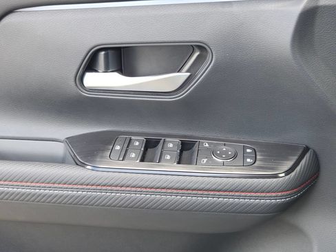 New 2026 Nissan Kicks SR w/ SR Premium Package FWD image 28