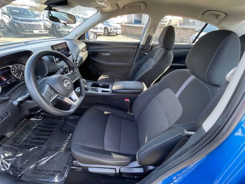 Used 2025 Nissan Sentra SV image 24