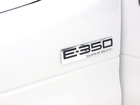 Used 2023 Ford E-350 and Econoline 350 Super Duty w/ Power Windows & Locks Group RWD image 31