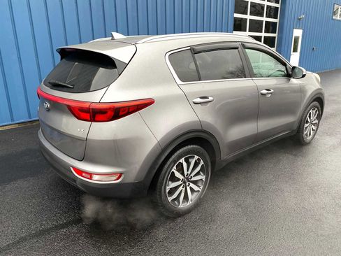 Used 2018 Kia Sportage EX w/ EX Sport Appearance Package image 4