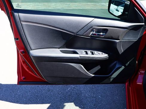 Used 2017 Honda Accord Sport Special Edition image 22