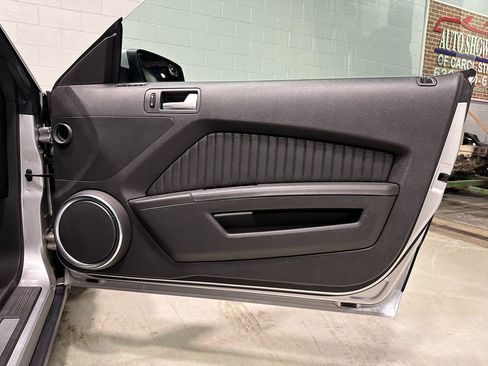 Used 2012 Ford Mustang Shelby GT500 image 14
