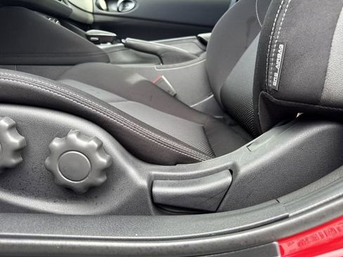 Certified 2025 Nissan Z Sport w/ Floor Mat Package image 9