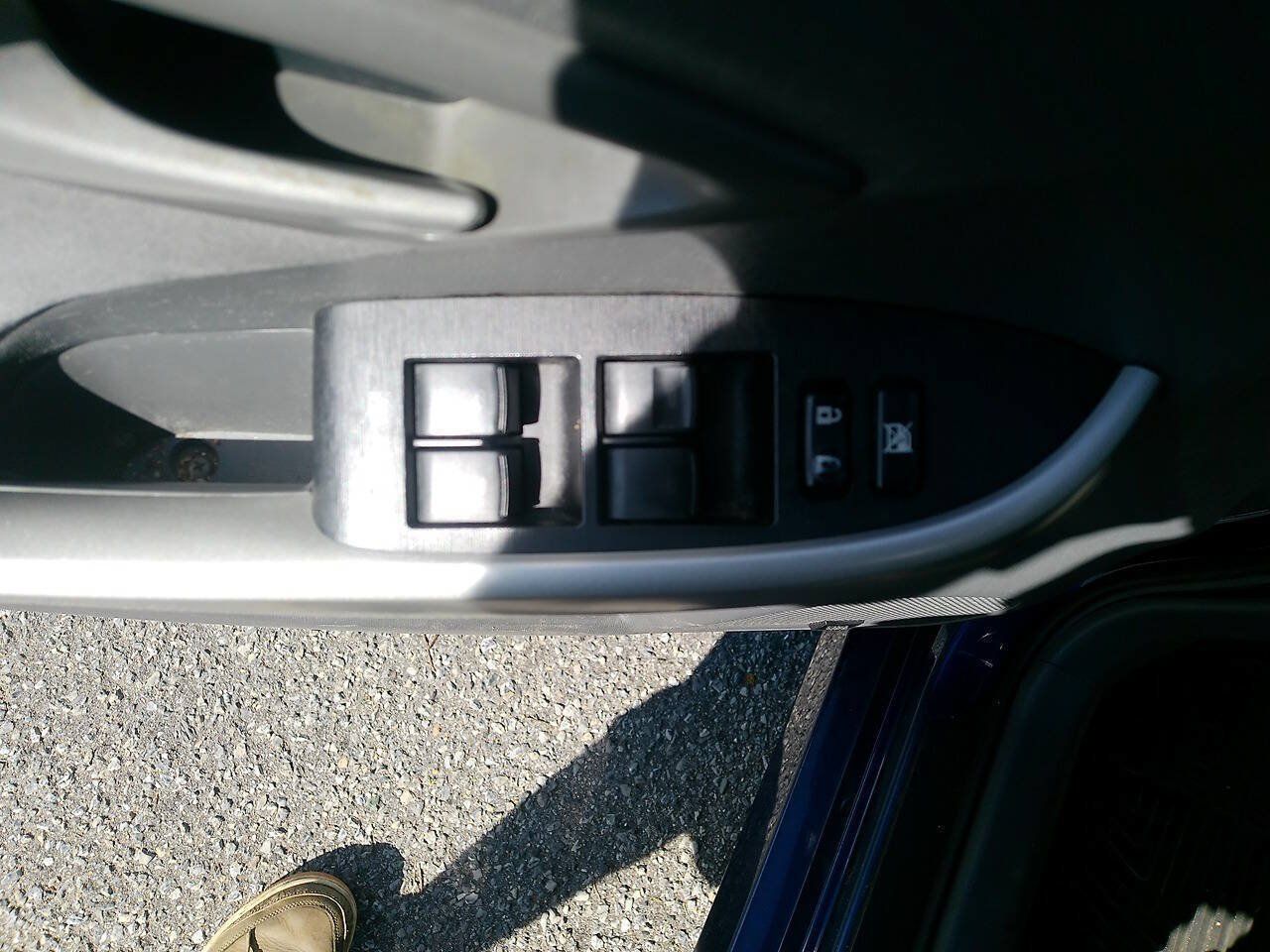 Used 2010 Toyota Prius Three FWD image 21