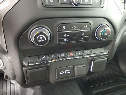 New 2026 Chevrolet Silverado 1500 W/T w/ WT Value Package image 18