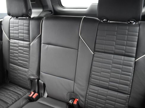 Certified 2026 Cadillac Escalade ESV Platinum Sport w/ LPO, ONYX Package image 31