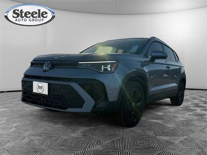 New 2025 Volkswagen Taos SE
