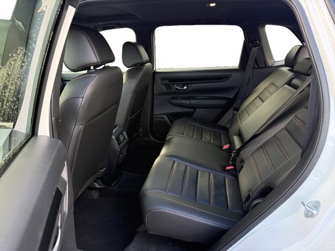 Used 2025 Honda CR-V Sport-L image 16
