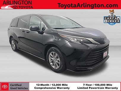 Used 2025 Toyota Sienna LE